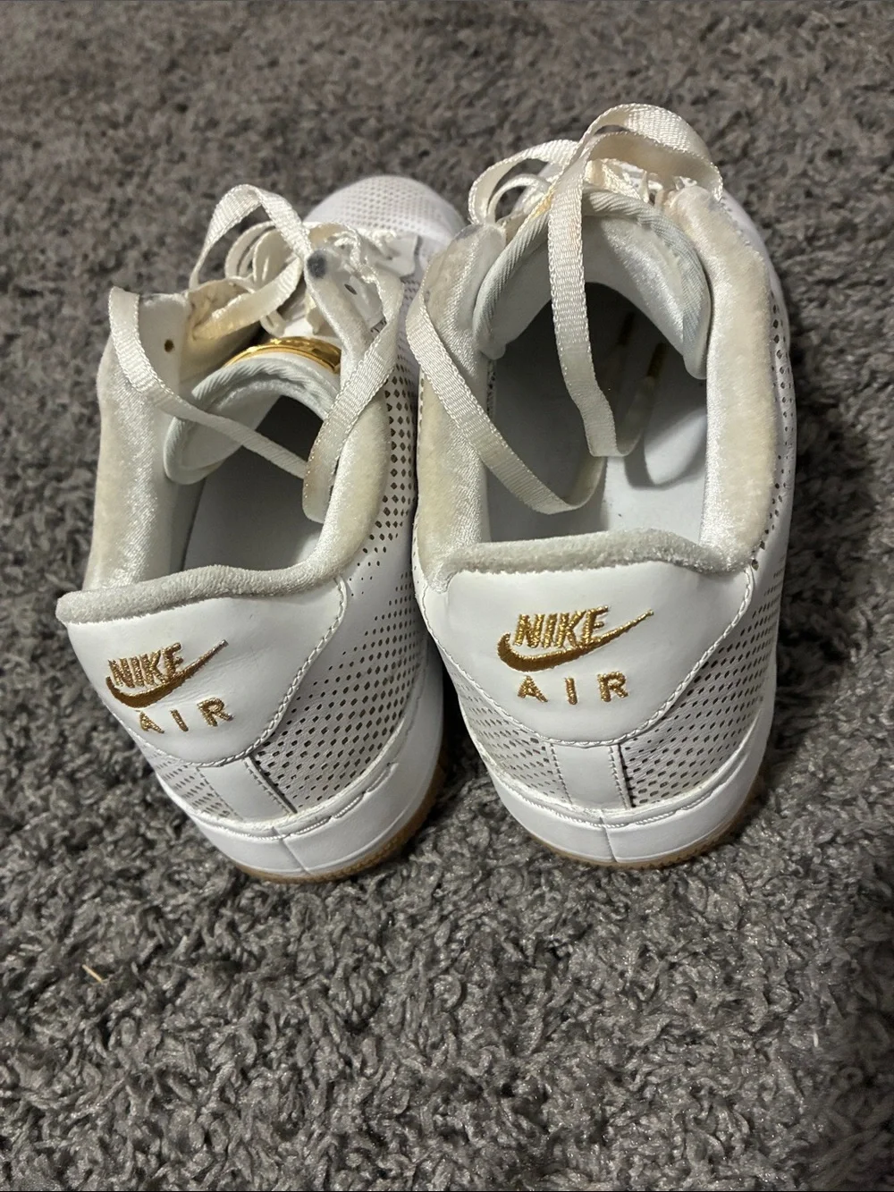 Nike Air Force 1